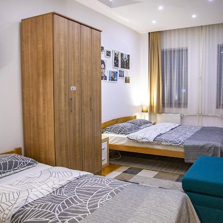 Ni Cubic Central Lux المظهر الخارجي الصورة