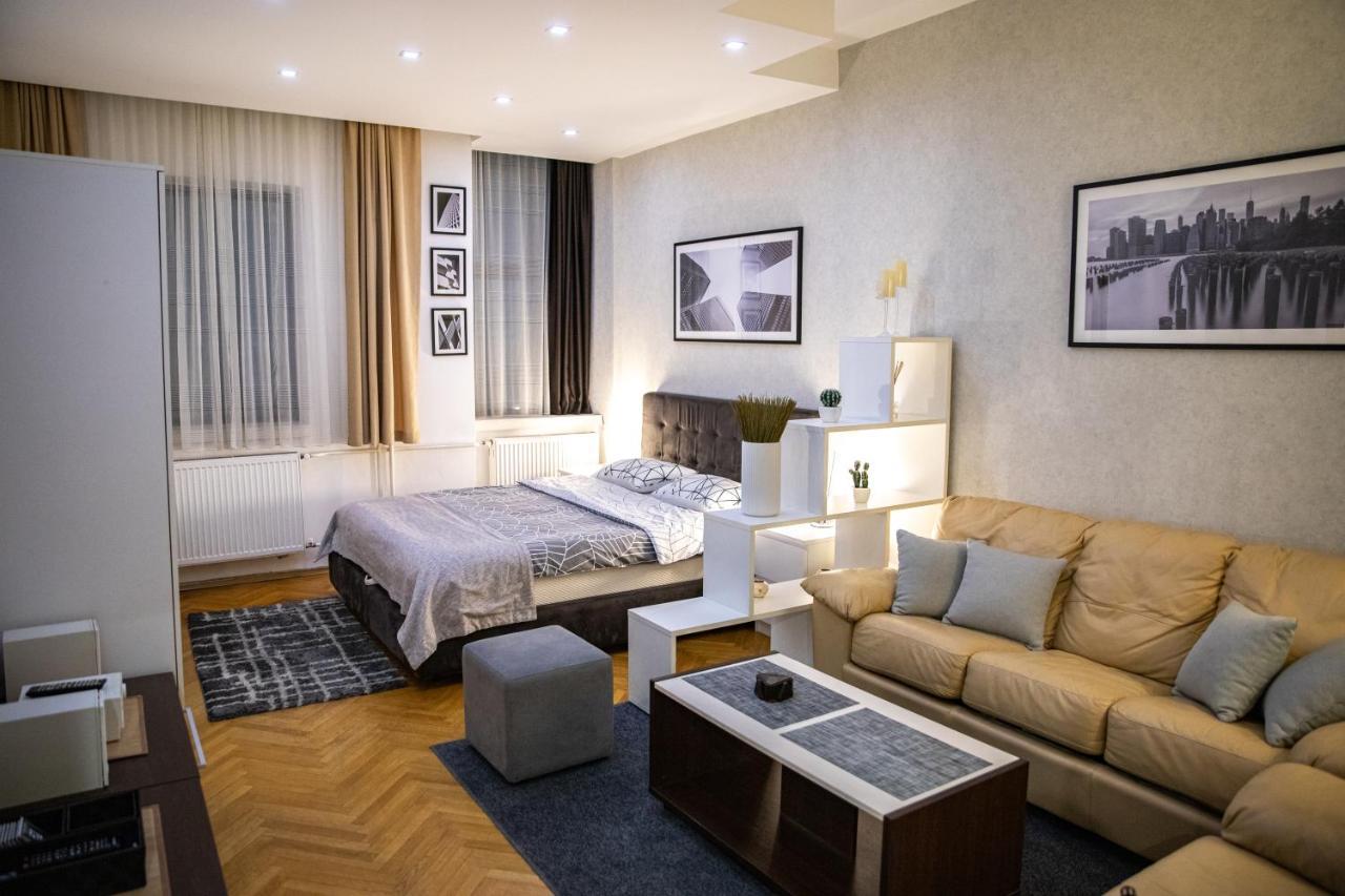 Ni Cubic Central Lux المظهر الخارجي الصورة