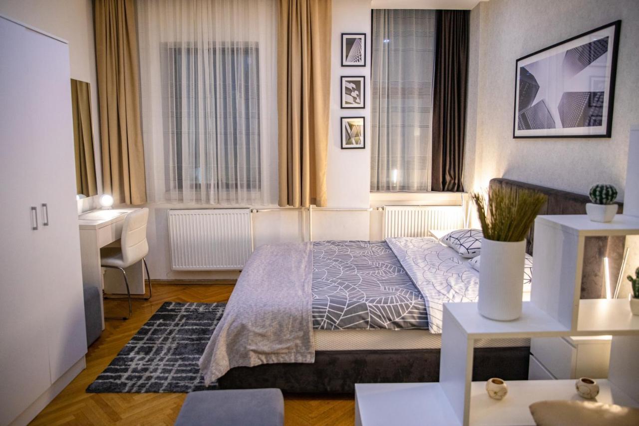 Ni Cubic Central Lux المظهر الخارجي الصورة